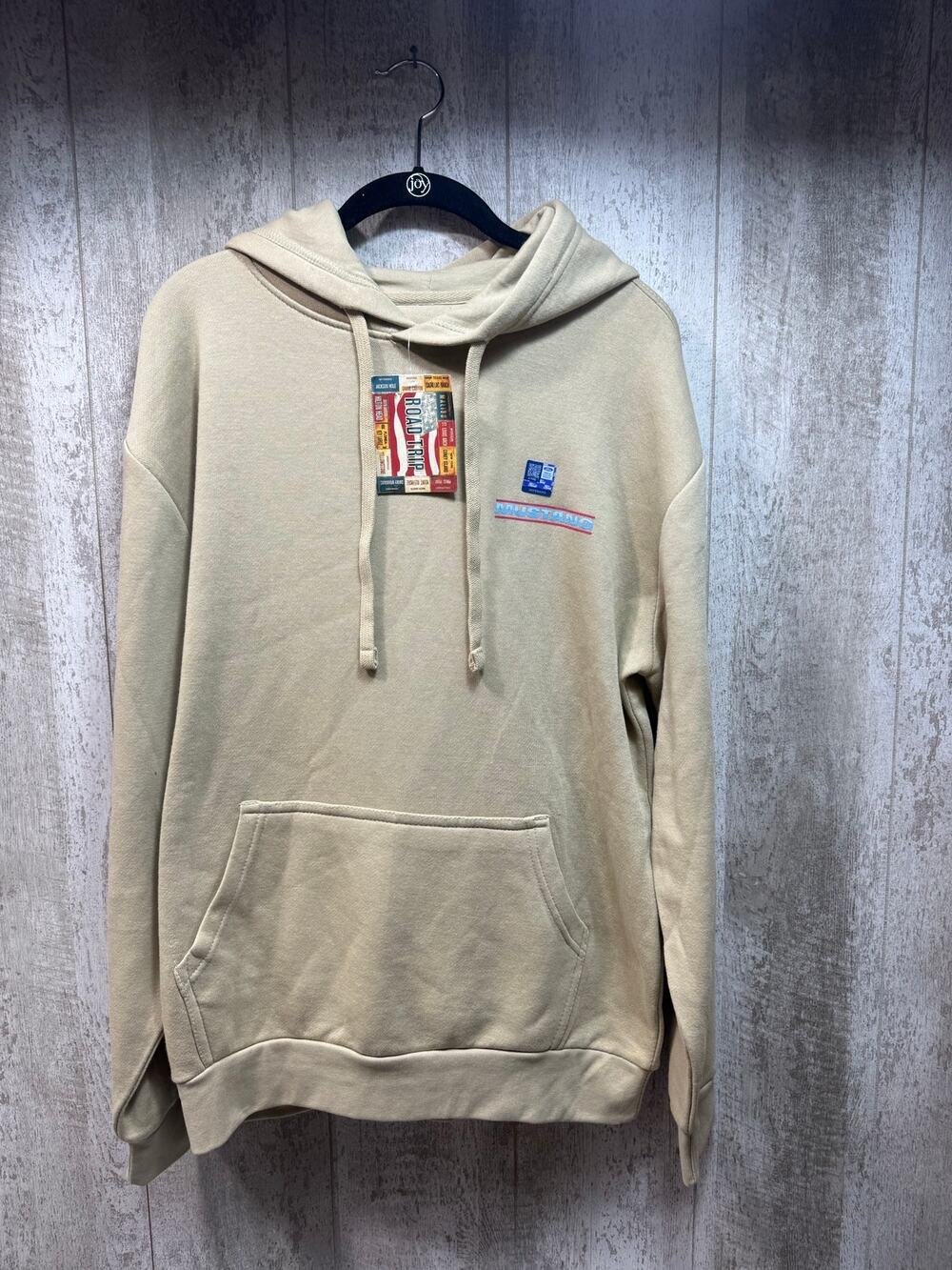 NWT Ford Mustang Road Trip Hoodie Men’s Medium Tan Graphic Pullover